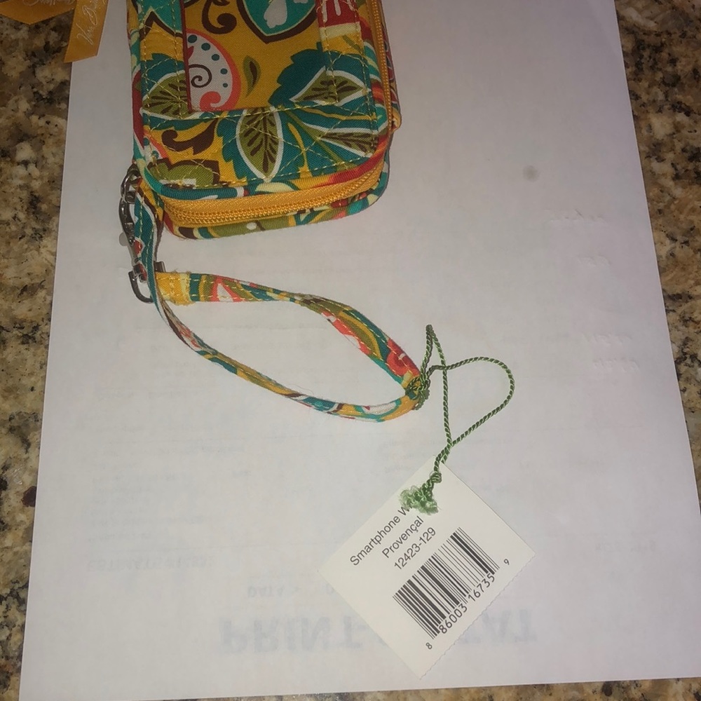 Vera Bradley wristlet - Picture 5 of 5